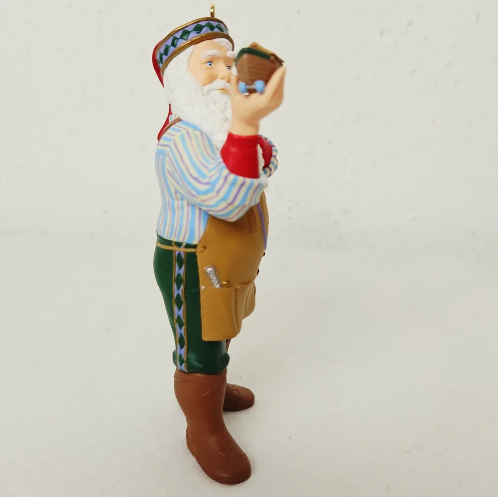Hallmark Keepsake “The Toymaker’s Gift” Ornament 1999 Collector’s Club